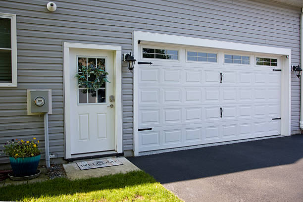 24/7 Emergency Garage Door Panel Replacement experts in West Point, UT